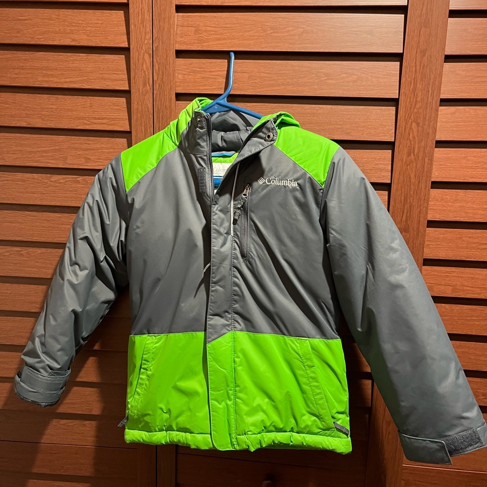 Boys Columbia ski jacket